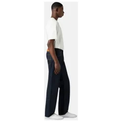 555 Relaxed Straight Jeans