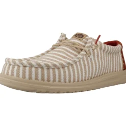 Afslappede snøresko til feriebrug