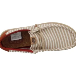 Afslappede snøresko til feriebrug