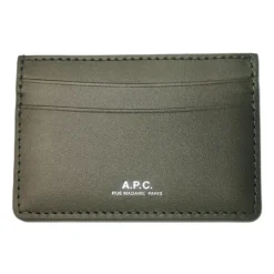 André Cardholder