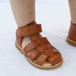 Angulus - Begyndersandal Med Velcro, 5019 - Cognac