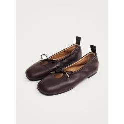 Brun læder balletflader med unikke detaljer