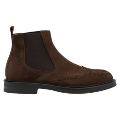 Brun Ruskind Chelsea Boot med Perforeret Detalje