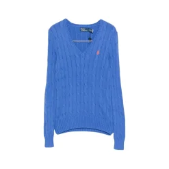Cable-strikket V-hals sweater