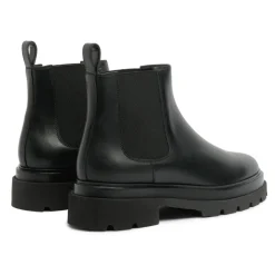 Chelsea Boot