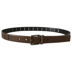 Elegant læderbælte med metalspænde