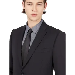 Enkeltspændt jakkesæt