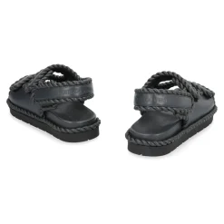 Flade sandaler med Torchon dekoration