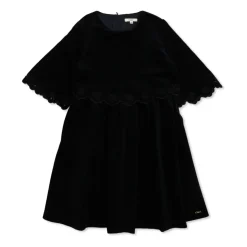 Fløjelskjole med blondeindsatser