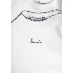 Gaveæske: bodystocking 7-pakke, hårbørste og tandæske.