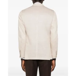 Giacca due bottoni con tasche applicate