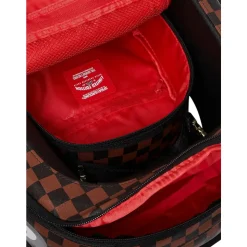 Hajer I Et Hul Rygsæk