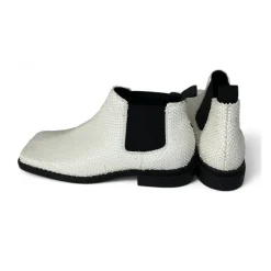 Hvid læder ankelstøvle krybdyrsmønster