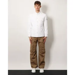 Hvid Skjorte med Metal Knapper