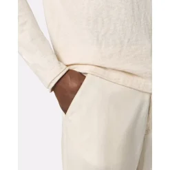 Hvide bukser med trykknapper