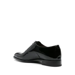 Laksnøresko i laklæder