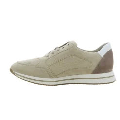 Leenie Sneaker