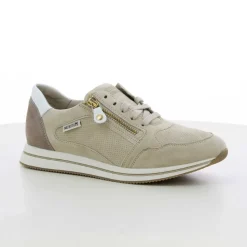 Leenie Sneaker