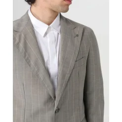 Luksuriøst jakkesæt med rebdetaljer