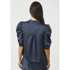 Midnight Blue Satin Bluse