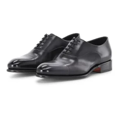 Oxford Shoe