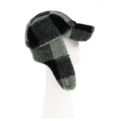 Pels hat med øreklapper