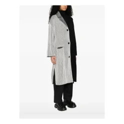 Single-Breasted Coats