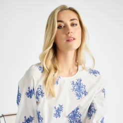 Skjorte med broderede blomster