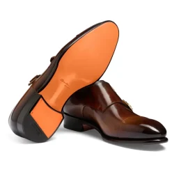 Sko med dobbeltspænde