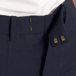 Skreddersyet bukser med dekorativt sidebånd