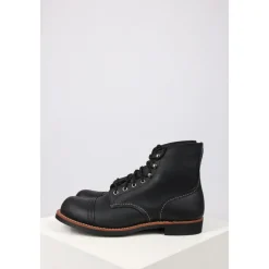 Snørebåndsstøvler