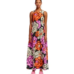 Sort blomstret lang silkekjole