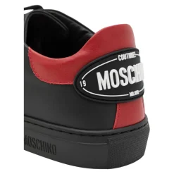 Sorte lædersneakers med rød kontrastindsats