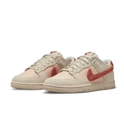 Terry Swoosh Lave Sneakers