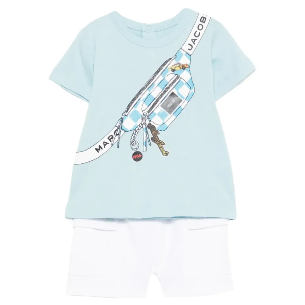 T-shirt og shorts sæt