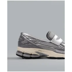 U1906LAE Engineered Hybrid Loafer