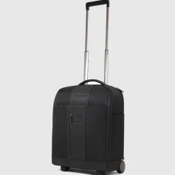 Underseater carry-on in fabric