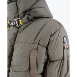 Vandafvisende dunparka med lommer