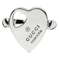 Varemærke Ring i sterlingsølv med hjertemotiv